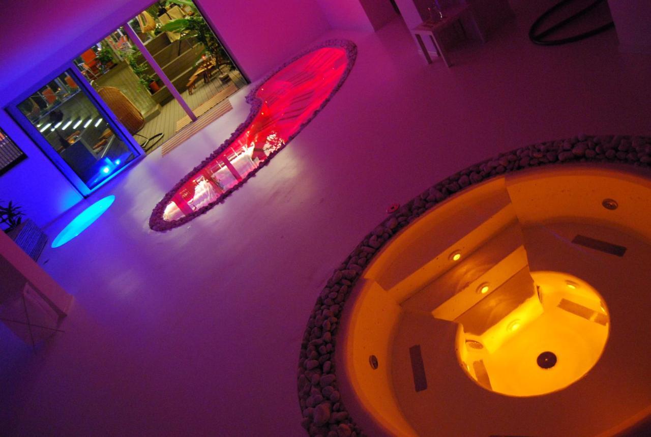 Hotel Bamboo Coldrano Eksteriør bilde